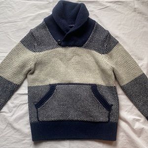 Cute Baby Gap boys sweater, size 4T